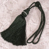 Kép 1/3 - anita-egy-bojtos-fuggonyelkoto-zold-75-cm