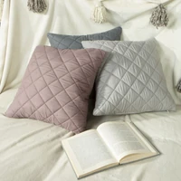 Kép 2/2 - alara-3-parnahuzat-agytakarohoz-sotet-turkiz-40-x-40-cm-hangulatkep