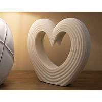 Kép 7/7 - Lovvy szív alakú figura quartz fehér 30x7x26 cm 5