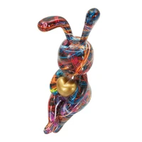 Kép 4/7 - Nyúl figura szívecskével pszichedelikus többszínű -A- 8X10X23 cm 2