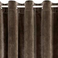 Kép 6/8 - ria-barsony-sotetito-fuggony-barna-140x250-cm-ringlis-akasztas