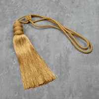 Kép 1/3 - daga-egy-bojtos-fuggonyelkoto-arany-hs386853