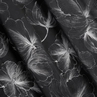 Kép 6/11 - stella-barsony-sotetito-fuggony-fekete-ezust-140x250-cm