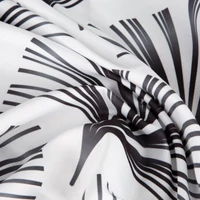 Kép 2/9 - karin-mintas-dekor-fuggony-feher-fekete-140-x-250-cm-hs392695 8