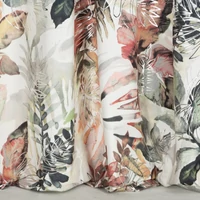 Kép 10/11 - arina-level-mintas-barsony-sotetito-fuggony-feher-zold-piros-140-x-270-cm-anyag-esese