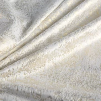Kép 2/11 - Avena bársony sötétítő függöny Fehér 135x270 cm 6