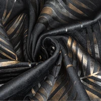 Kép 7/11 - Gloria bársony sötétítő függöny Fekete 140x300 cm 9