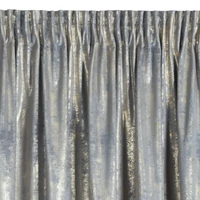 Kép 7/11 - Renia bársony sötétítő függöny Ezüst 140x270 cm 3