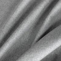 Kép 11/11 - Zoey blackout függöny Ezüst 140x270 cm 5