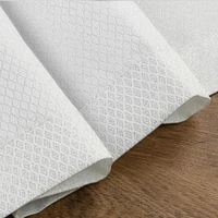 Kép 7/10 - jowita-lurex-asztalterito-feher-ezust-40-x-200-cm-hs391155 6