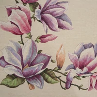 Kép 2/6 - magnolia-viragmintas-gobelin-asztalterito-natur-100x100-cm-viragminta-kozelrol