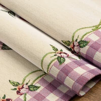 Kép 4/4 - 1225-gobelin-asztalterito-ibolyalila-45-x-140-cm-5-cm-hajtott