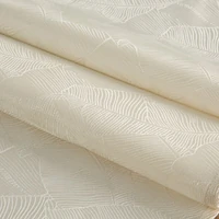 Kép 4/4 - isla-jacquard-4db-os-tanyer-alatet-szett-kremszin-30-x-40-cm-hs440401 5