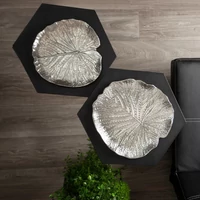 Kép 4/4 - kalina-dekorativ-keramia-tal-ezust-27x27x2-cm-hangulatkep