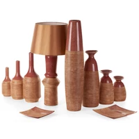 Kép 3/5 - elda-keramia-vaza-piros-vilagosbarna-16-x-16-x-48-cm-kollekcio