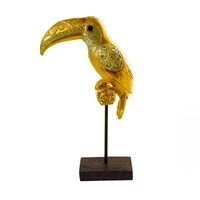 Kép 1/2 - femi-figura-arany-23-x-12-x-40-cm