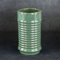 Kép 2/4 - sami-keramia-vaza-zold-15-x-15-x-26-cm-hatterrel