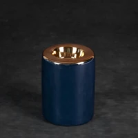 Kép 2/4 - amora1-keramia-gyertyatarto-granatkek-8-x-8-x-10-cm-hatterrel