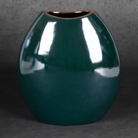 Kép 2/5 - amora2-keramia-vaza-zold-22-x-12-x-25-cm-hatterrel