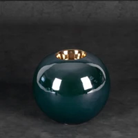 Kép 2/5 - amora2-keramia-gyertyatarto-zold-9-x-9-x-8-cm-hatterrel