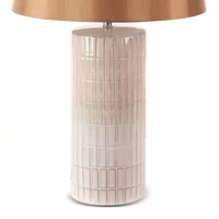 Kép 4/7 - edna-lampa-kremszin-33-x-33-x-56-cm-lampa-test