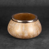 Kép 2/5 - fena-uveg-tal-arany-18-x-18-x-10-cm-hatterrel