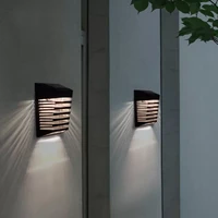 Kép 1/2 - EcoLight Napelemes fali lámpa beépített alkonykapcsolóval SOE-2