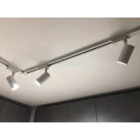 Kép 2/4 - MasterLED Kiko fehér színű sínre szerelhető lámpa GU10-es foglalattal