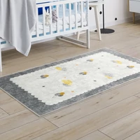 Kép 1/5 - felhos-gyerekszoba-szonyeg-szurke-80-x-150-cm