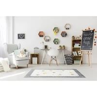 Kép 5/5 - felhos-gyerekszoba-szonyeg-szurke-80-x-150-cm-hangulatkep
