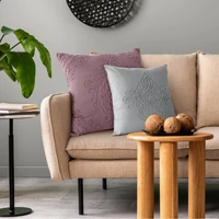 Kép 2/3 - mira2-parnahuzat-diszes-ratettel-ibolyalila-60-x-60-cm-hangulatkep