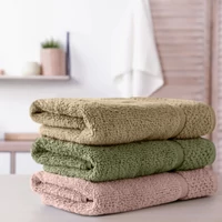 Kép 5/6 - vilia-puha-pamut-torolkozo-feher-50-x-90-cm-hangulatkep