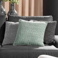 Kép 3/3 - szenil4-zsenilia-parnahuzat-acelszurke-45-x-45-cm-hangulatkep