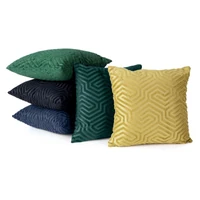 Kép 2/2 - inga-pierre-cardin-parnahuzat-granatkek-40-x-40-cm-kollekcio