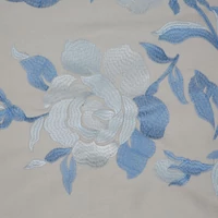 Kép 6/6 - haft3-himzett-pamut-szaten-agynemuhuzat-ezust-granatkek-160-x-200-cm-70-x-80-x-2-cm-hs391378 3