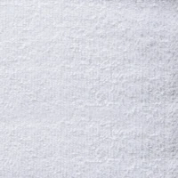 Kép 2/4 - egyszinu-klasszikus-torolkozo-400-g-m2-feher-50-x-100-cm-kozeli-anyag