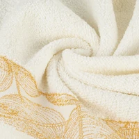 Kép 4/4 - agis-jacquard-torolkozo-kremszin-30-x-50-cm-gyurt-anyag