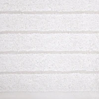 Kép 2/6 - dali-velur-torolkozo-feher-30-x-50-cm-kozeli-anyag