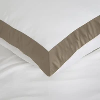 Kép 2/7 - laura-agynemuhuzat-kontrasztos-szegellyel-feher-220-x-200-cm-70-x-80-cm-2db-hs436123 6