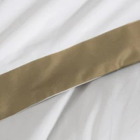 Kép 7/7 - laura-agynemuhuzat-kontrasztos-szegellyel-feher-160-x-200-cm-70-x-80-cm-2db-hs436171 5