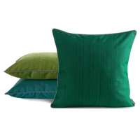 Kép 2/2 - garden3-kerti-parnahuzat-szelein-ezust-csikkal-vilagoszold-45-x-45-cm-hs452096 1