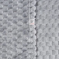 Kép 5/10 - Cindy6 puha plüss takaró Ezüst 150x200 cm 8