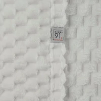 Kép 6/10 - Cindy6 puha plüss takaró Fehér 170x210 cm 8