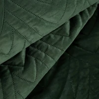 Kép 2/8 - Luiz6 bársony ágytakaró fényes márvány hatású mintával Sötétzöld 220x240 cm 6