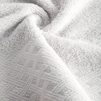 Kép 3/5 - Luiza lurex törölköző Ezüst 70x140 cm 3db 2