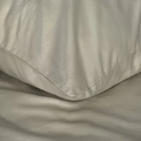 Kép 2/5 - Nova3 pamut-szatén ágyneműhuzat Szürkebézs 140x200 cm - 70x90 cm 1db