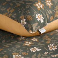 Kép 9/9 - Reina48 pamut-szatén ágyneműhuzat Sötét olíva 220x200 cm - 70x80 cm 2db 5