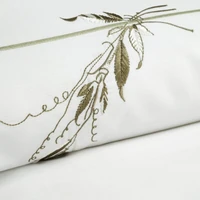 Kép 8/8 - Reina55 pamut-szatén ágyneműhuzat Fehér 220x200 cm - 70x80 cm 2db 5