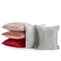 Kép 2/4 - Sibel Pierre Cardin bársony párnahuzat Világosbarna 45x45 cm 1