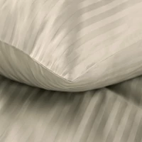 Kép 2/8 - Vera egyszínű csíkos pamutszatén ágynemű garnitúra Bézs 160x200 cm - 70x80 cm 2db 6